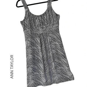ANN TAYLOR NWOT SLEEVELESS ZEBRA PRINT DRESS | SIZE: LARGE